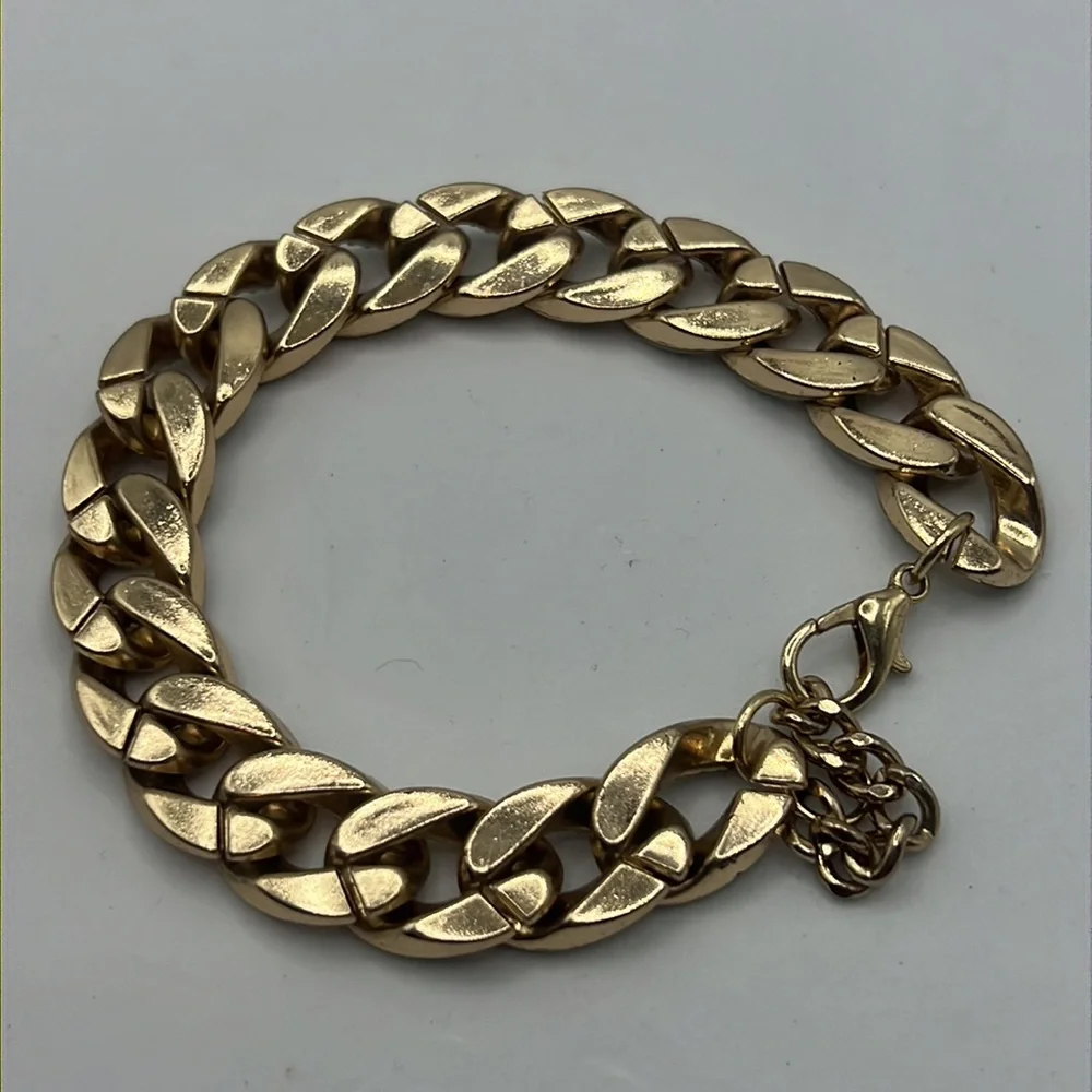 Men Cuban chain bracelet gold with rhinestones
